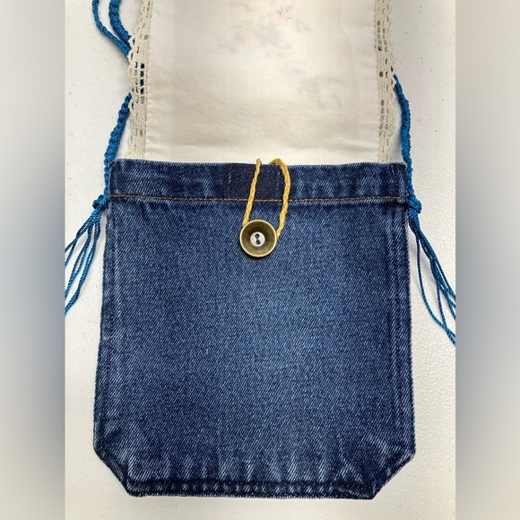Handmade Upcycled Denim Crossbody Purse, Embroidered, Handstitching - Picture 4 of 6